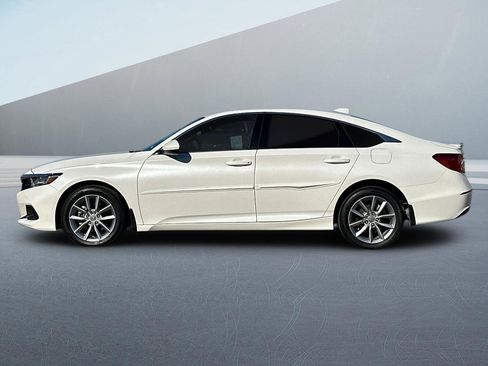 Used 2022 Honda Accord LX image 7