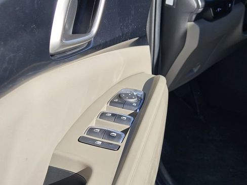 New 2026 Kia Carnival image 16