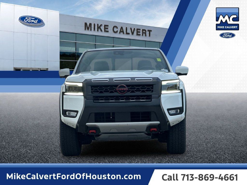 Used 2025 Nissan Frontier PRO-4X w/ Pro Premium Package AWD/4WD image 8