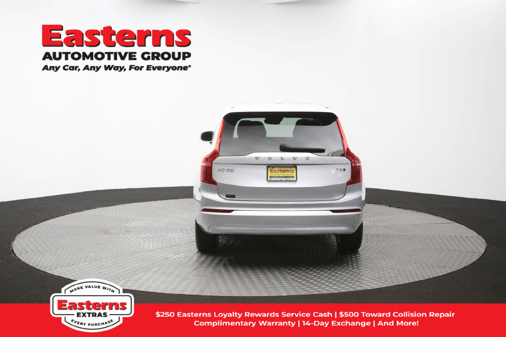 Used 2022 Volvo XC90 T5 Momentum AWD/4WD image 40
