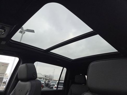 New 2026 GMC Yukon XL Denali w/ Sun & Power Step Package image 3