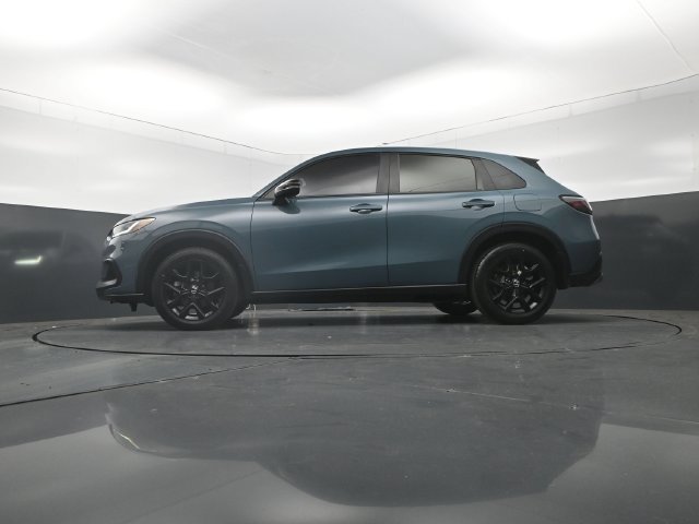 Used 2025 Honda HR-V Sport image 29