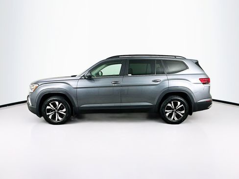 Used 2024 Volkswagen Atlas SE AWD/4WD image 4