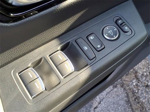 Used 2023 Honda CR-V Sport Touring image 16