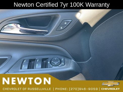 Used 2024 Chevrolet Equinox LT w/ LPO, Floor Liner Package FWD image 9