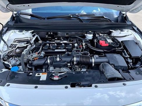 Used 2018 Honda Accord EX-L image 29