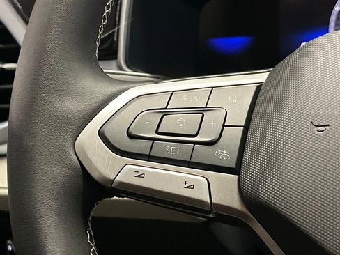 New 2026 Volkswagen Taos SE AWD/4WD image 24