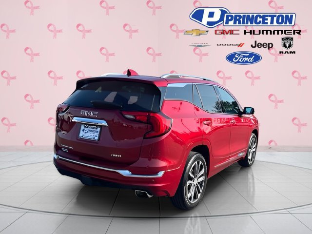 Used 2020 GMC Terrain Denali w/ GMC Pro Grade Package AWD/4WD image 7