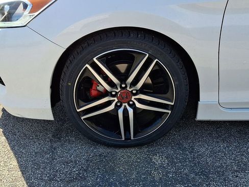 Used 2017 Honda Accord Sport Special Edition image 12