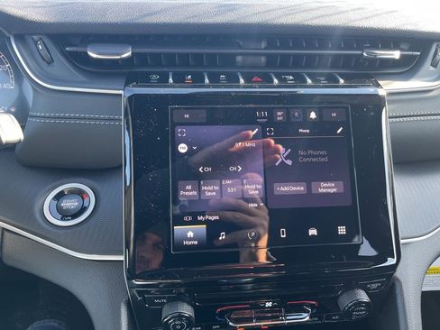 New 2025 Jeep Grand Cherokee Laredo X image 24