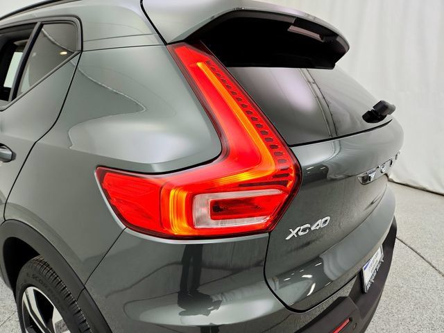 New 2026 Volvo XC40 B5 Ultra w/ Climate Package AWD/4WD image 27