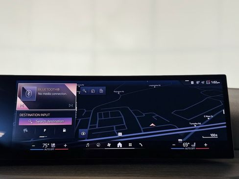 Used 2025 BMW 430i xDrive Convertible w/ Convenience Package image 21