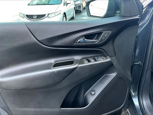 Used 2023 Chevrolet Equinox LT image 9