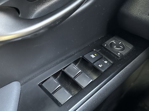 Used 2020 Lexus UX 200 UX 200 image 21