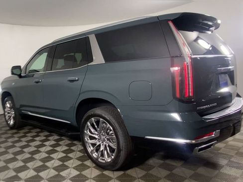 New 2025 Cadillac Escalade Premium Luxury w/ LPO, Radiant Package image 7