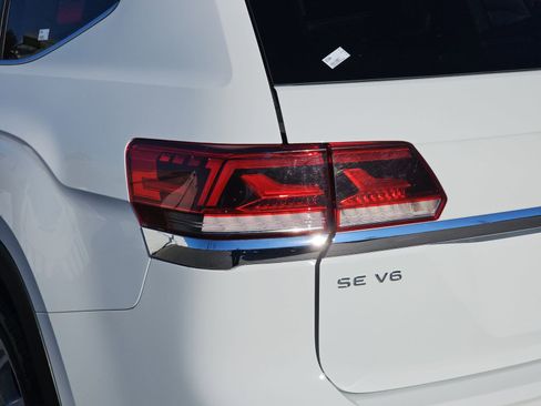 Used 2022 Volkswagen Atlas SE image 38