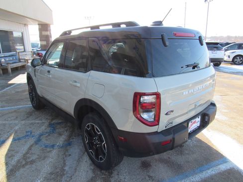 New 2025 Ford Bronco Sport Outer Banks w/ Outer Banks Tech Package+ image 7