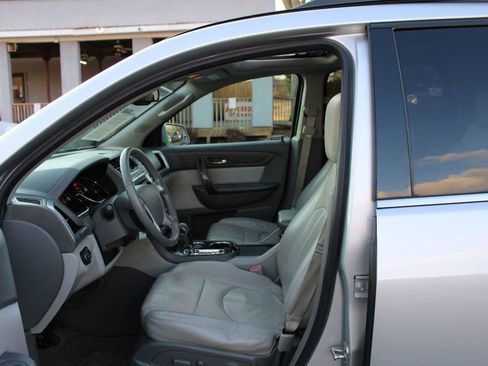 Used 2016 GMC Acadia SLT w/ Open Road Package image 20