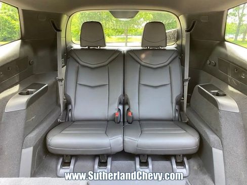 Used 2024 Cadillac XT6 Luxury w/ LPO, Floor Liner Package FWD image 43
