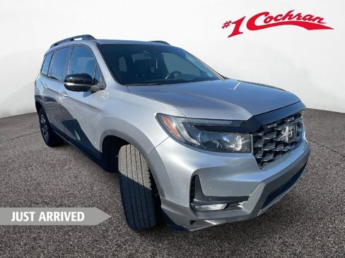 Used 2023 Honda Passport TrailSport image 1