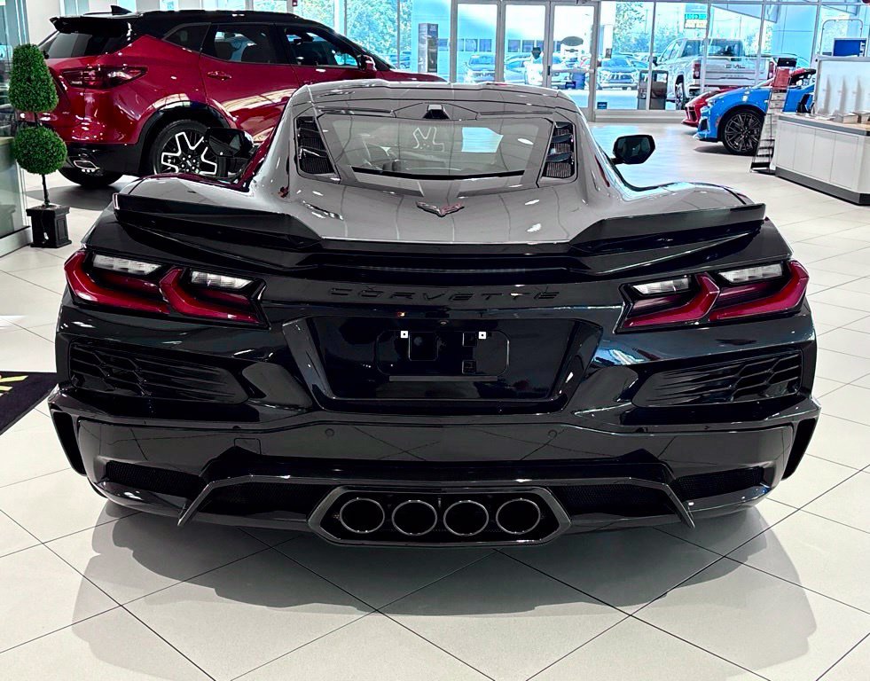 Certified 2023 Chevrolet Corvette Z06 RWD image 4