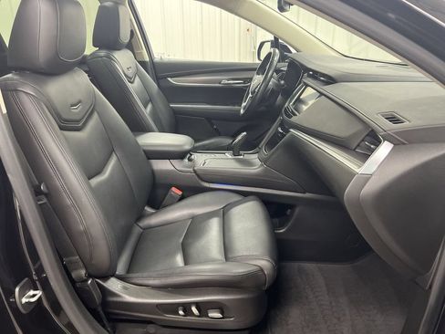 Used 2019 Cadillac XT5 Luxury AWD/4WD image 23
