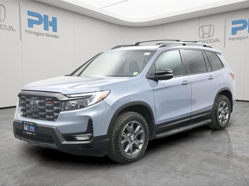 Certified 2024 Honda Passport TrailSport image 1