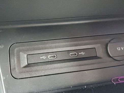 Used 2022 Volkswagen Atlas SE image 27