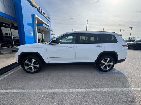 Used 2023 Jeep Grand Cherokee L Limited image 4