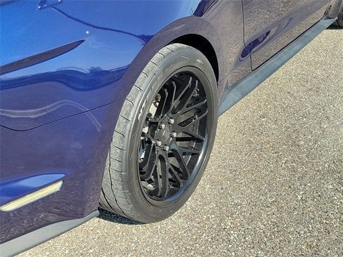 Used 2019 Ford Mustang GT w/ Ford Safe & Smart Package image 5
