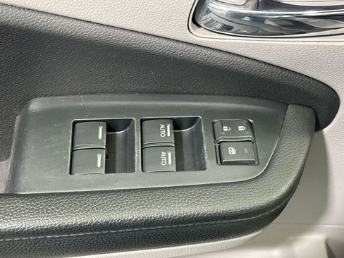 Used 2022 Honda Pilot EX-L image 16