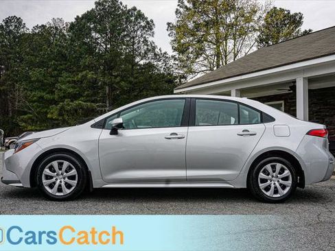 Used 2026 Toyota Corolla LE image 8