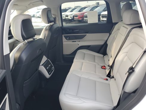 New 2026 Lincoln Nautilus Premier w/ Equipment Group 102A image 28