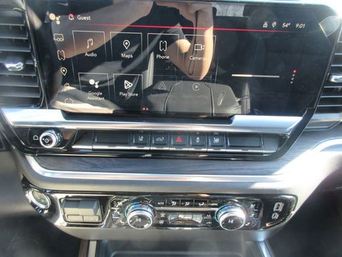 New 2026 GMC Sierra 2500 SLT image 19