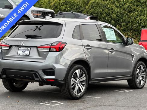 Used 2022 Mitsubishi Outlander Sport SE image 4