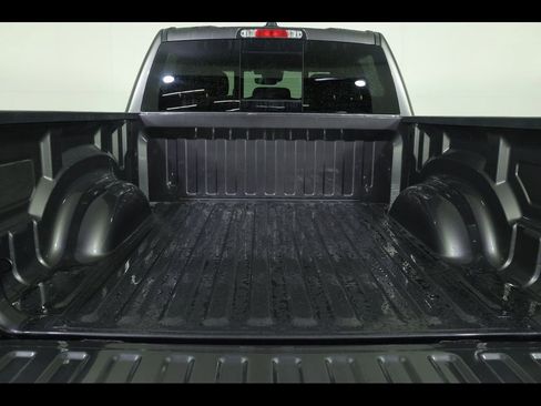 New 2026 RAM 1500 4x4 Crew Cab image 15