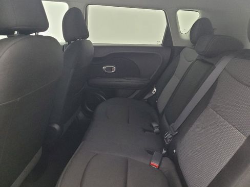 Used 2019 Kia Soul + FWD image 18