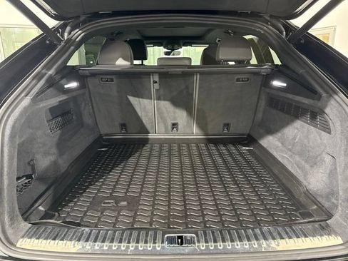 Used 2019 Audi Q8 Premium Plus AWD/4WD image 11