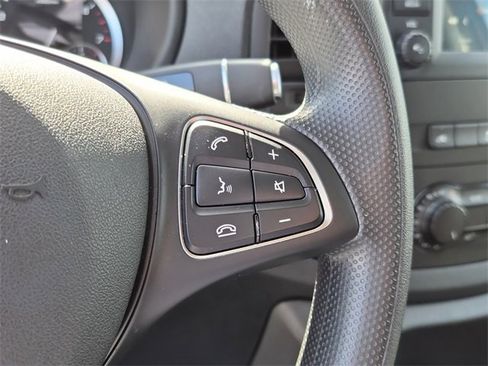 Used 2023 Mercedes-Benz Metris Passenger image 28