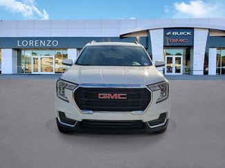 Used 2023 GMC Terrain SLE w/ Driver Convenience Package FWD video 2