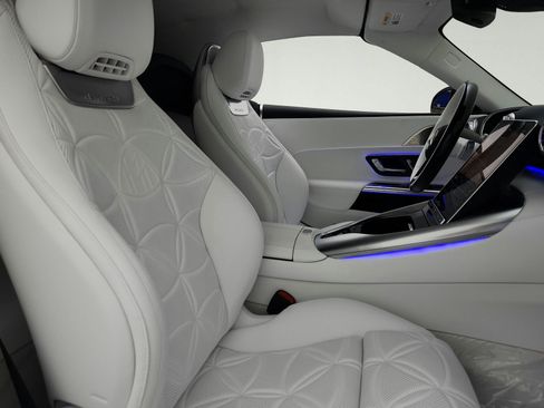 New 2026 Mercedes-Benz Maybach SL 680 image 19