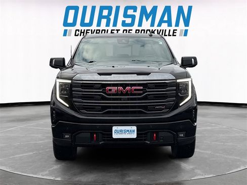 Used 2022 GMC Sierra 1500 AT4 w/ AT4 Premium Package image 8