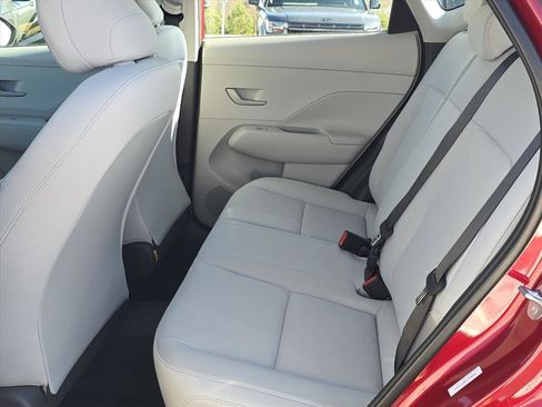 New 2026 Hyundai Kona SE image 10