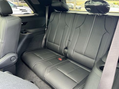 New 2026 Cadillac Vistiq Luxury image 31