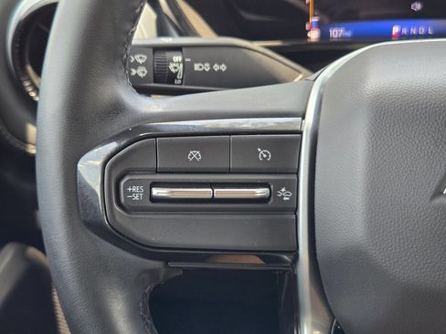 Used 2023 Chevrolet Colorado LT w/ LT Convenience Package RWD image 12