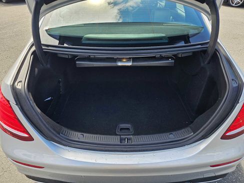 Used 2017 Mercedes-Benz E 300 image 14