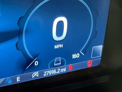 Used 2023 Ford Expedition Limited image 32