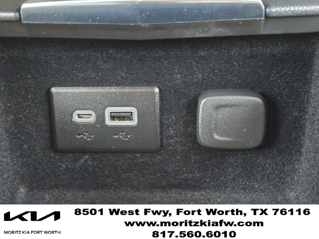 Used 2023 Cadillac XT4 Premium Luxury FWD image 22