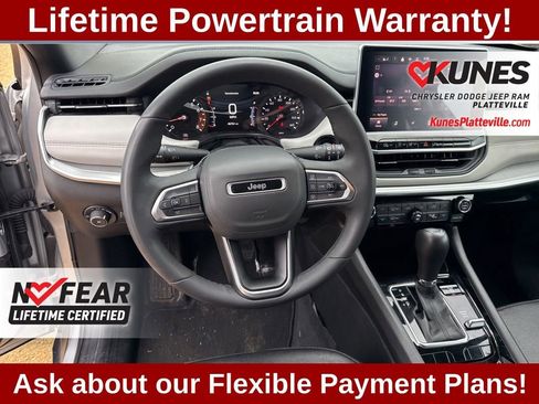 Used 2025 Jeep Compass Limited AWD/4WD image 14