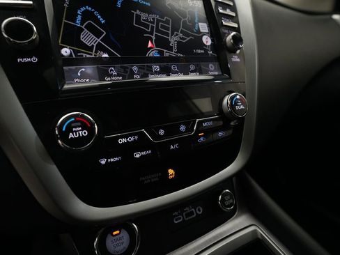 Used 2021 Nissan Murano SV AWD/4WD image 23